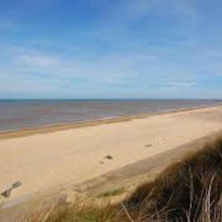 Barley Break - Beach Cottage Lessingham Buitenkant foto