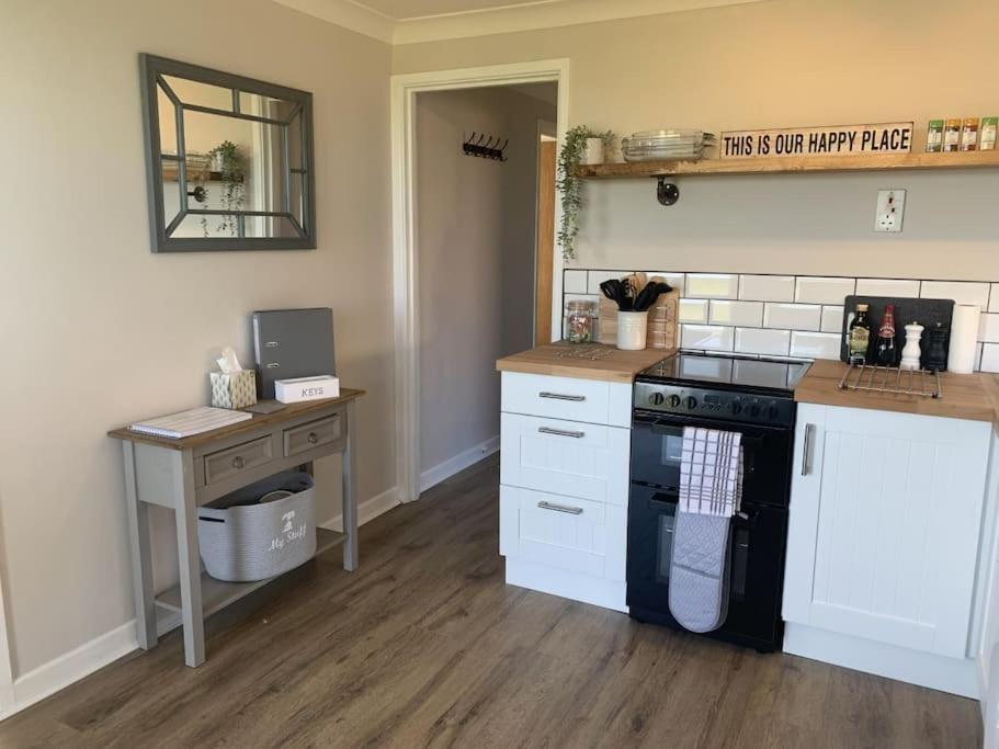 Barley Break - Beach Cottage Lessingham Buitenkant foto